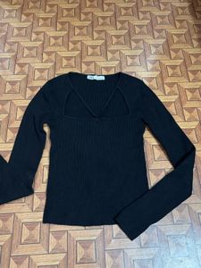 Black Long Sleeve Top
