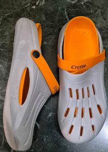 New Men Clog Slidder In Size9
