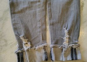 ZARA ripped Jeans Grey