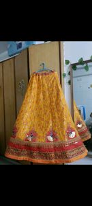 yellow banarasi lahenga