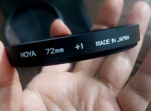 Hoya 72mm HMC closeup lens filter set with case