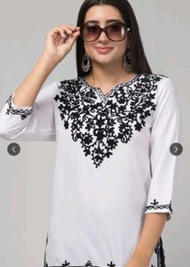 White embroidery tunic 💕