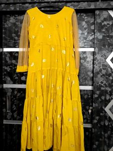 Elegant Yellow Ethnic Gown