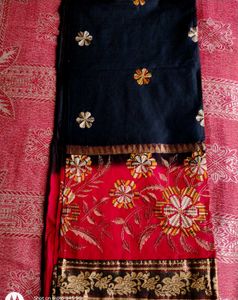🖤Elegant Black Floral Embroidered Saree✨