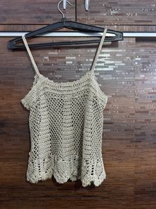 Sleeves Crop Top