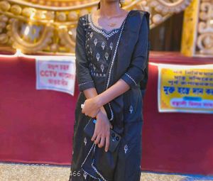 Elegant Black Embroidered Ethnic Salwar Suit..🖤🧚