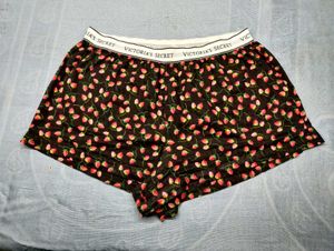 ✨ Victoria&#39;s Secret Shorts ✨ Size M