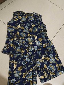 Floral Sleeveless Top With Pant