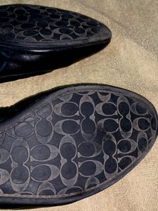Coach Bellies Black With Golden Logo