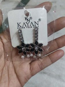 Black Floral Drop Earrings