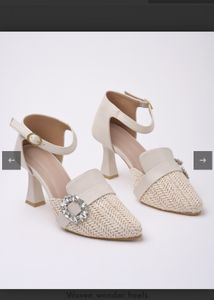 SSS off White Heels