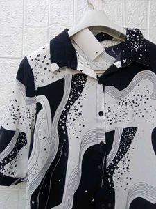 New with tag Stylish Graphic Print Shirt