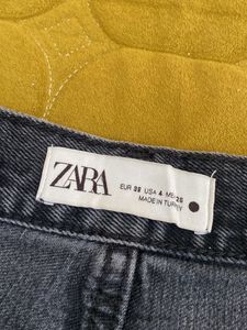 Zara Denim Shorts waist 28