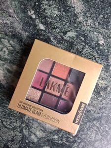 Lakme Ultimate Glam Eyeshadow Palette