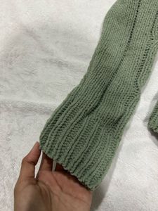 Zara Olive Green Sweatshirt
