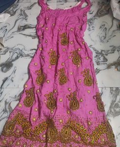 2000s Pink Embroidered kurti