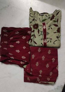 Elegant Floral Print Kurta Set