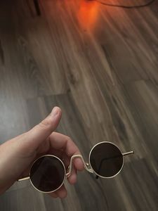 Round Sunglasses