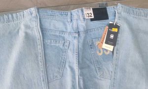 Ripped Wide Leg Jeans