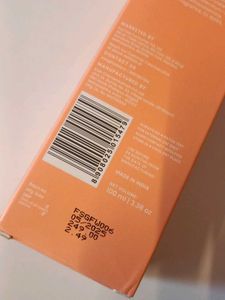 Foxtale Super Glow Face Wash