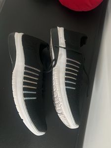 Stylish Black Woven Sneakers 👟