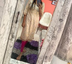 Kurti &amp; Mojri