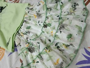 Two Top And Skirts Set