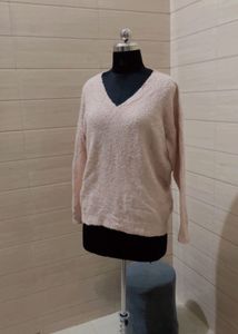 DOROTHY PERRKINS Fluffy V-Neck Sweater