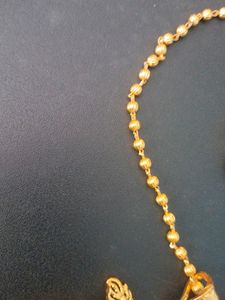 Peacock Design Necklace With Pearl