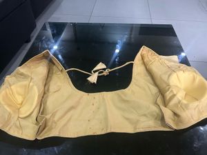 Not used Elegant Embroidered Blouse