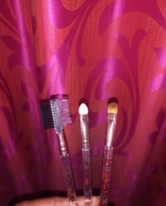 Makeup Brushes