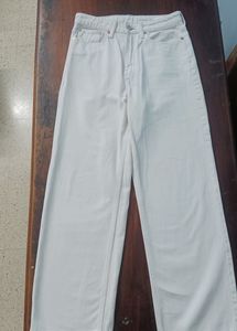 H&amp;M High Waist Straight Fit White Jeans