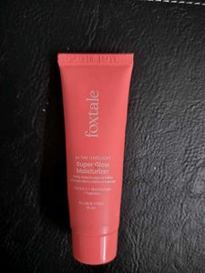 Foxtale Super Glow + Dot &amp; Key Moisturizer