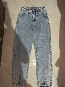 Blue Mom Fitted Jeans