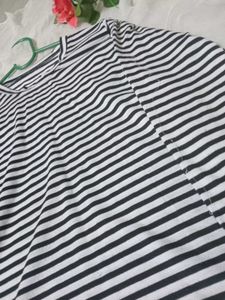 Black and white striped tee