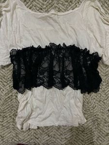 2 Fancy Lace Tops Combo 🩷