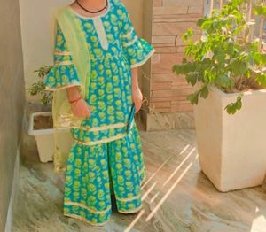 Kurti &amp; Sharara Set