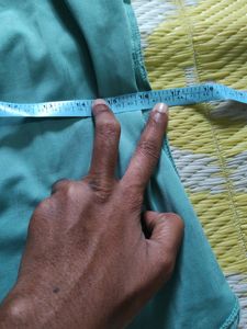 Top With Free Hands