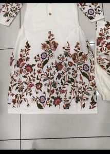 Floral Embroidered Kurta Set