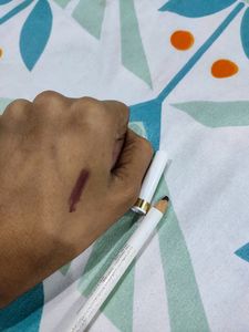 MyGlamm Colour Eyepensil