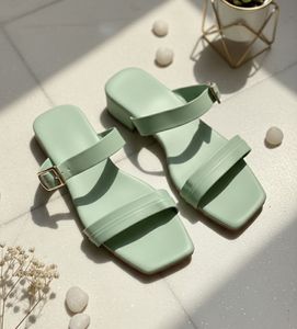 Mint Green heels 👠