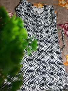 Patterned Top