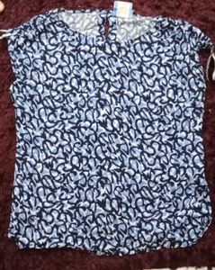 Patterned Top