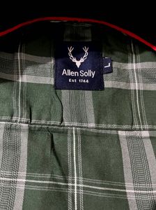 Allen Solly Green Checked Shirt.