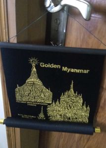 Golden 🇲🇲 Myanmar Souvenir