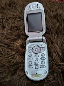 Motorola V535