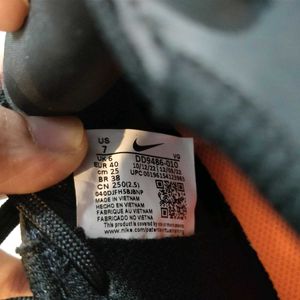 Nike Phantom Black Football Turf Boots UK 6
