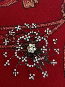 HairClip Black With White Stone LookingLike Flower