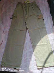 Girl&#39;s Parachute Cargo Pant