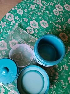 Blue Geometric Lunch Container
